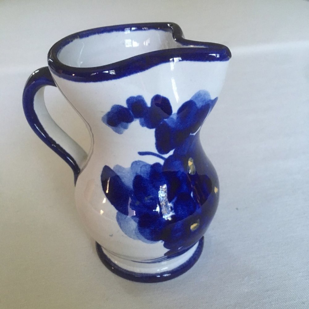 Vintage Creamer. Small, Blue and White. 4.5".